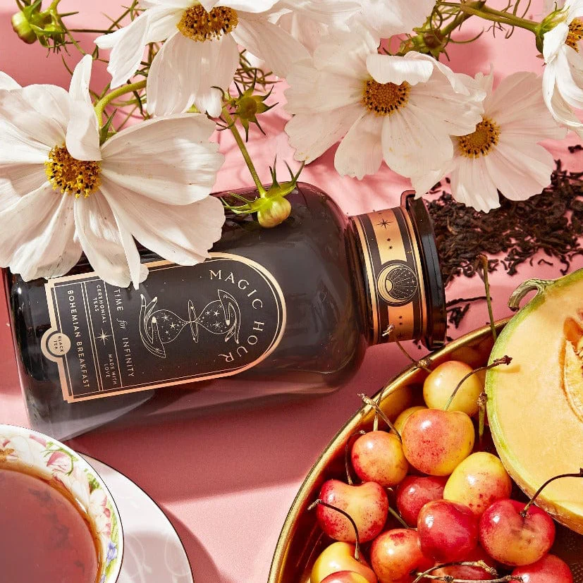 Bohemian Breakfast Vanilla Puerh Black Tea for Digestion & Energy - Image 4